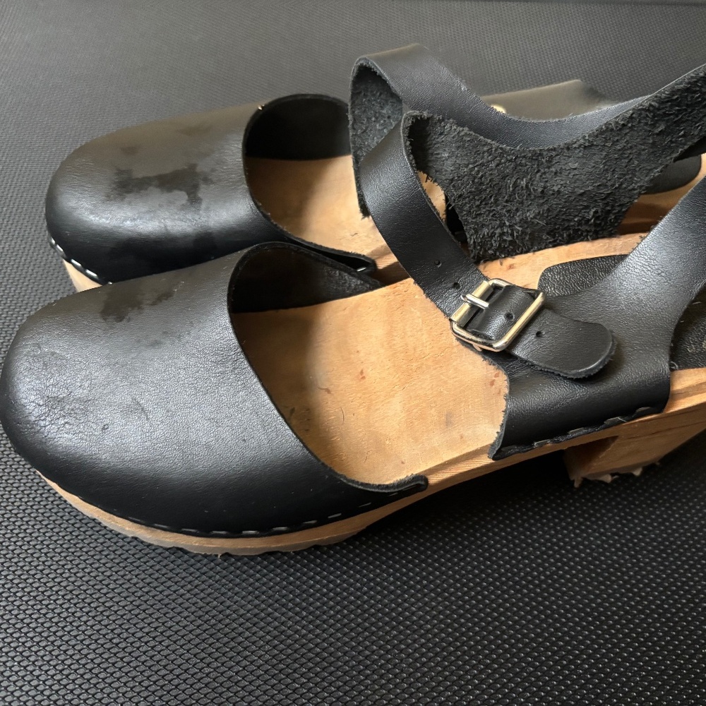 Mia Clogs